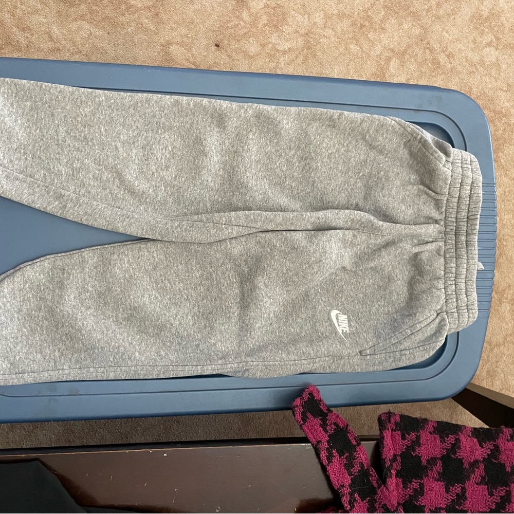Nike Kids Heather Gray Joggers